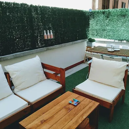 Apartamento Con Aparcamiento Gratuito Y Gran Terraza A 10 Min De La Plaza Mayor